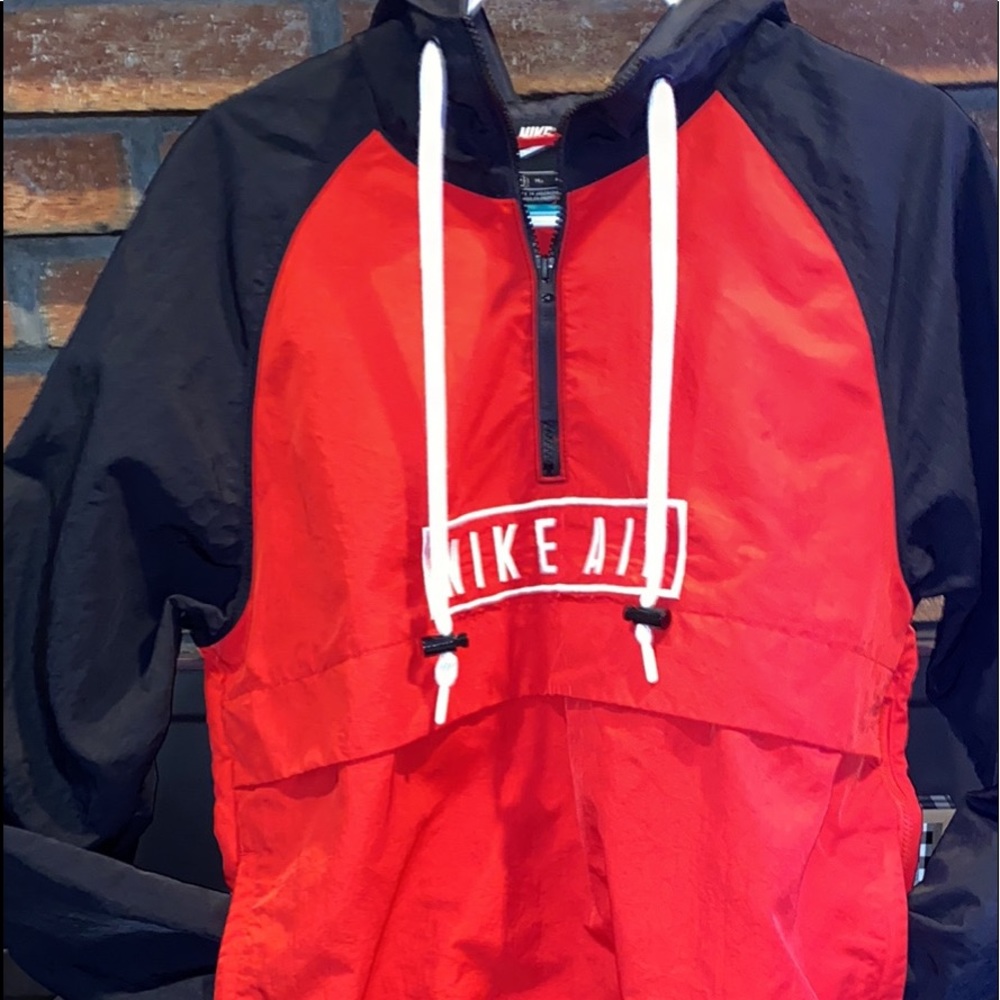 Nike Air pull over
